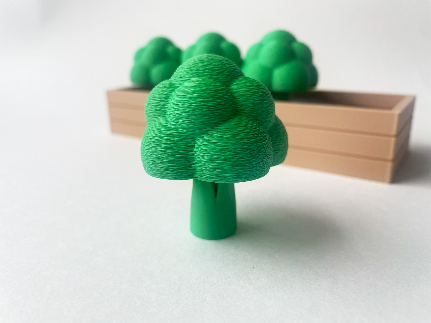 Mom's Green Broccoli Garden Set on a Linear Plate - Articulated Garden for Tabletop Tactile Play & Stress Relief
