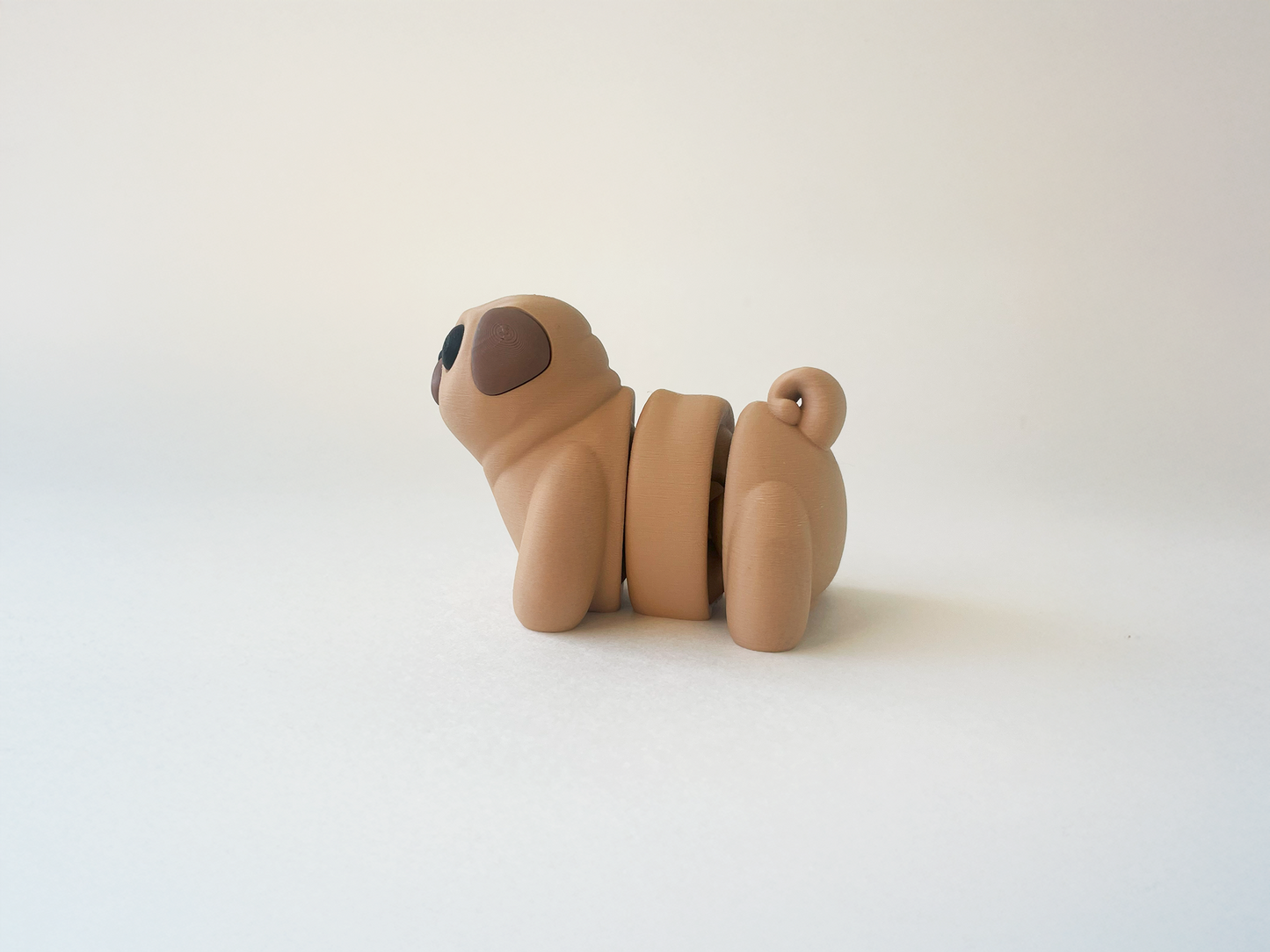 ZOU's Pug Dog Fidget Toy - High-Quality 3D-Printed Articulated Buddy with Tiki-Taka Noise for Indoor and Outdoor Play & Stress Relief