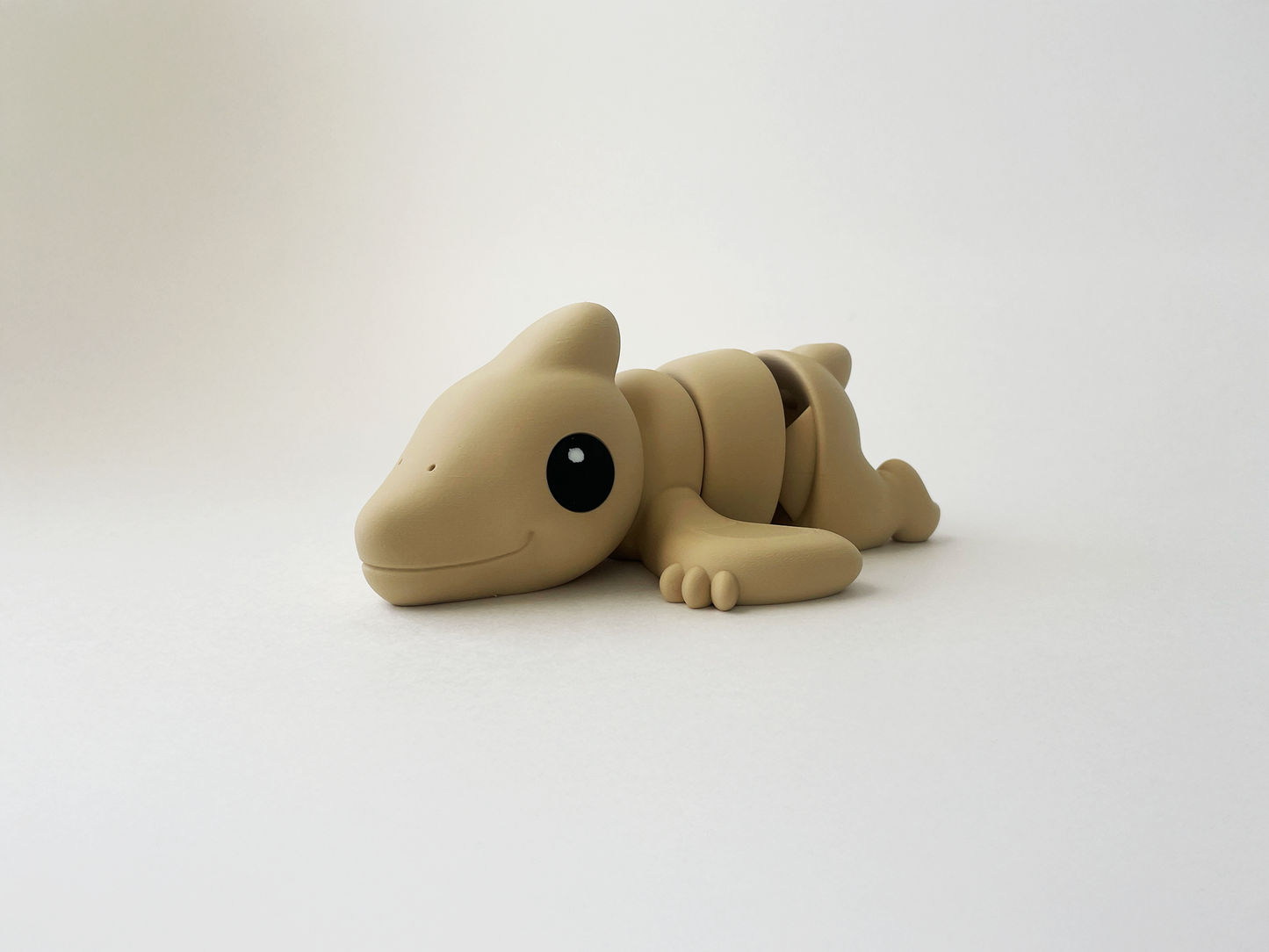 Zou's Solid Beige Pterodactyl Fidget Toy- - High-Quality 3D Printed Articulated Pterodactyl for Tabletop Tactile Play & Stress Relief