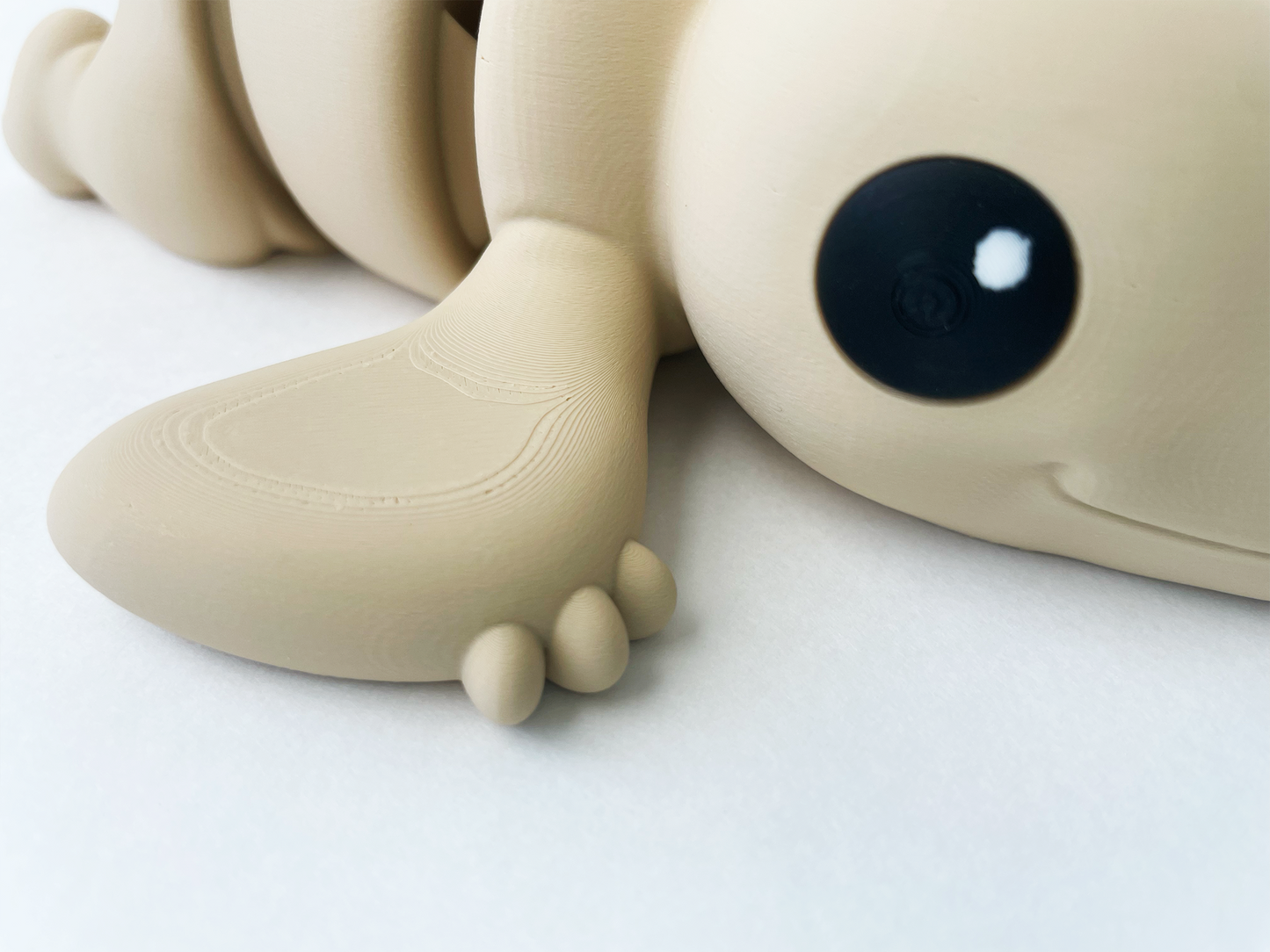 Zou's Solid Beige Pterodactyl Fidget Toy- - High-Quality 3D Printed Articulated Pterodactyl for Tabletop Tactile Play & Stress Relief