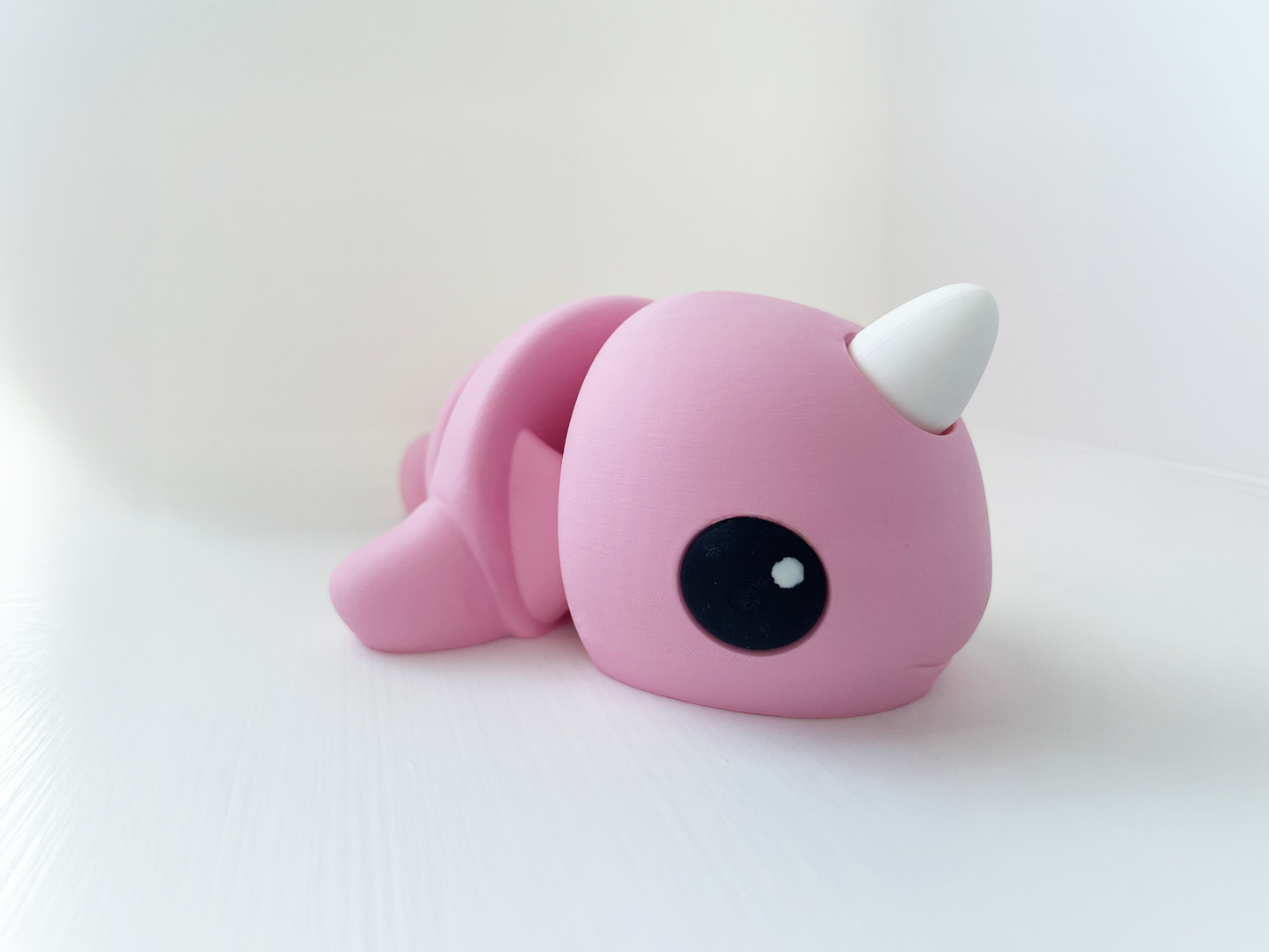Zou's Pink Narwhal Fidget Toy- - High-Quality 3D Printed Articulated Whale for Tabletop Tactile Play & Stress Relief