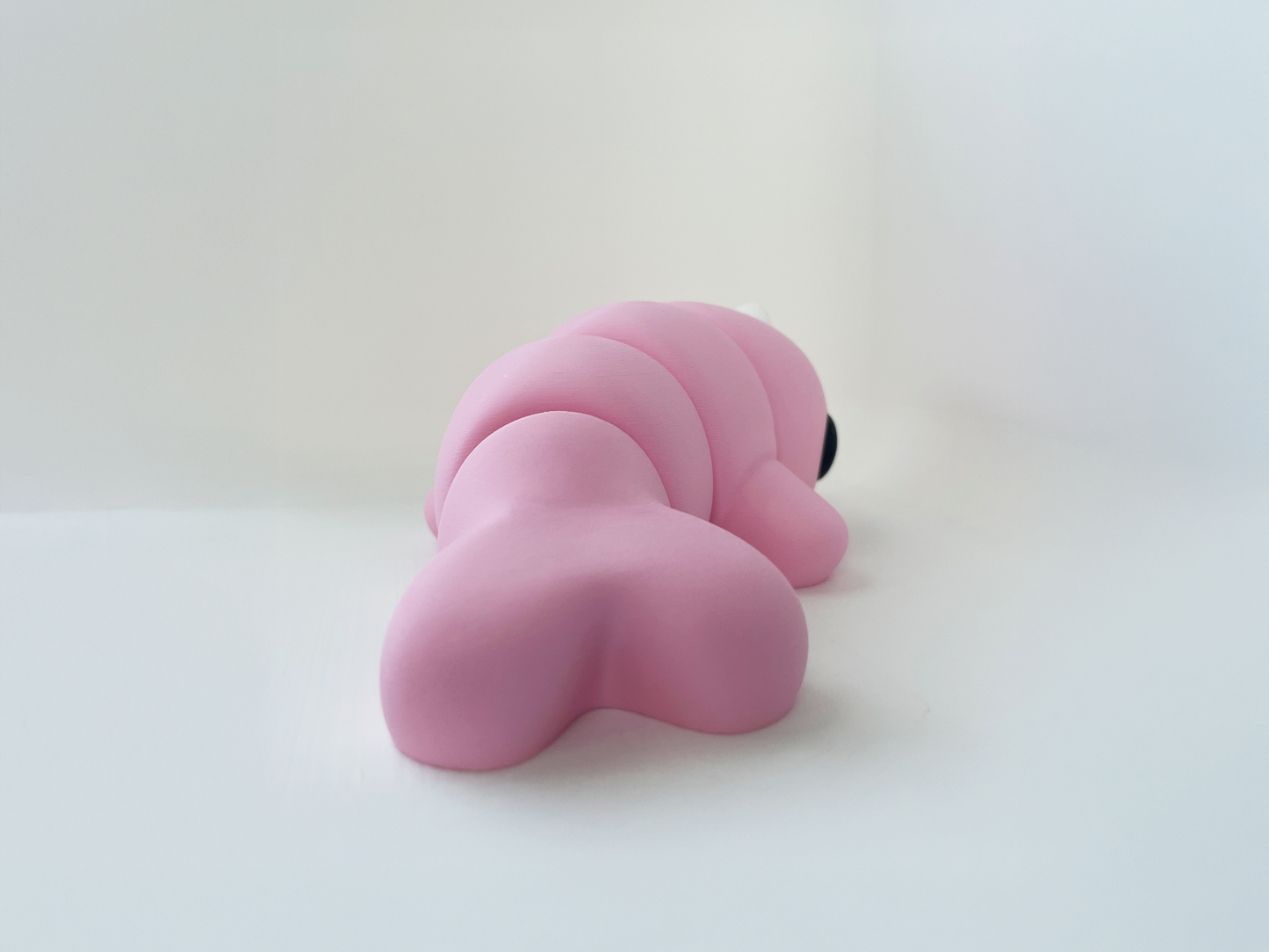 Zou's Pink Narwhal Fidget Toy- - High-Quality 3D Printed Articulated Whale for Tabletop Tactile Play & Stress Relief