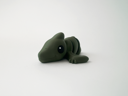 Zou's Dark Green Pterodactyl Fidget Toy- - High-Quality 3D Printed Articulated Pterodactyl for Tabletop Tactile Play & Stress Relief