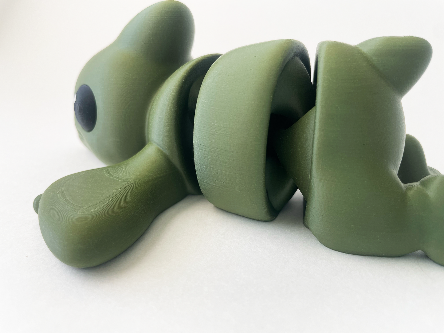 Zou's Dark Green Pterodactyl Fidget Toy- - High-Quality 3D Printed Articulated Pterodactyl for Tabletop Tactile Play & Stress Relief