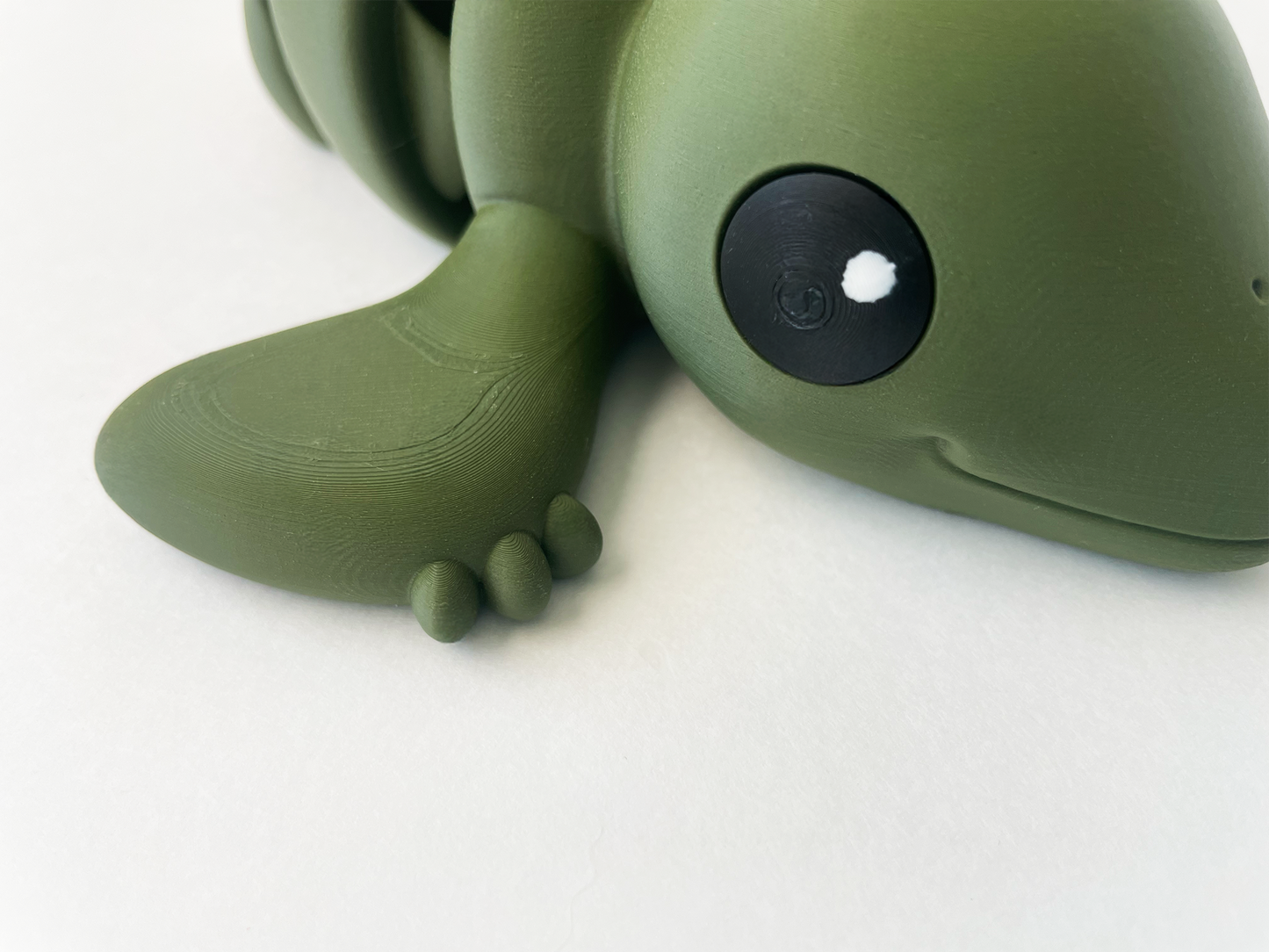 Zou's Dark Green Pterodactyl Fidget Toy- - High-Quality 3D Printed Articulated Pterodactyl for Tabletop Tactile Play & Stress Relief