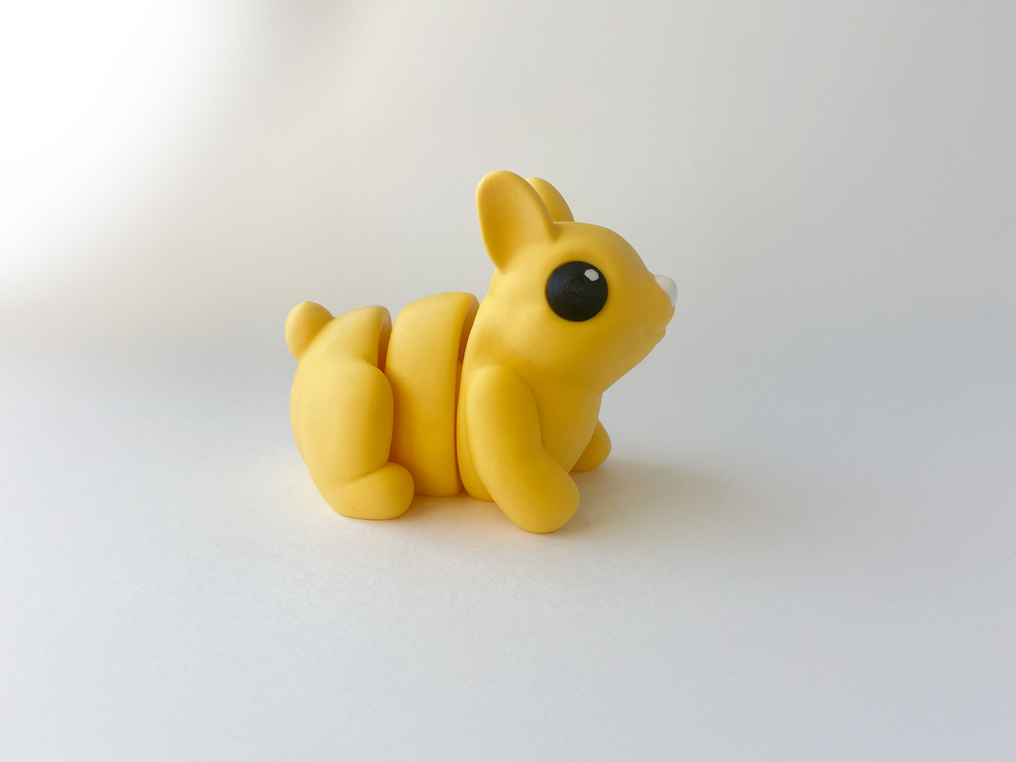 Easter's Yellow Bunny Fidget Toy - Medium High-Quality 3D-Printed Articulated Buddy with Tiki-Taka Noise for Indoor and Outdoor Play & Stress Relief