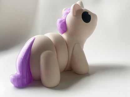 ZOU's BIG Beige Unicorn Fidget Toy - High-Quality 3D-Printed Articulated Unicorn with Tiki-Taka Noise for Indoor and Outdoor Play & Stress Relief