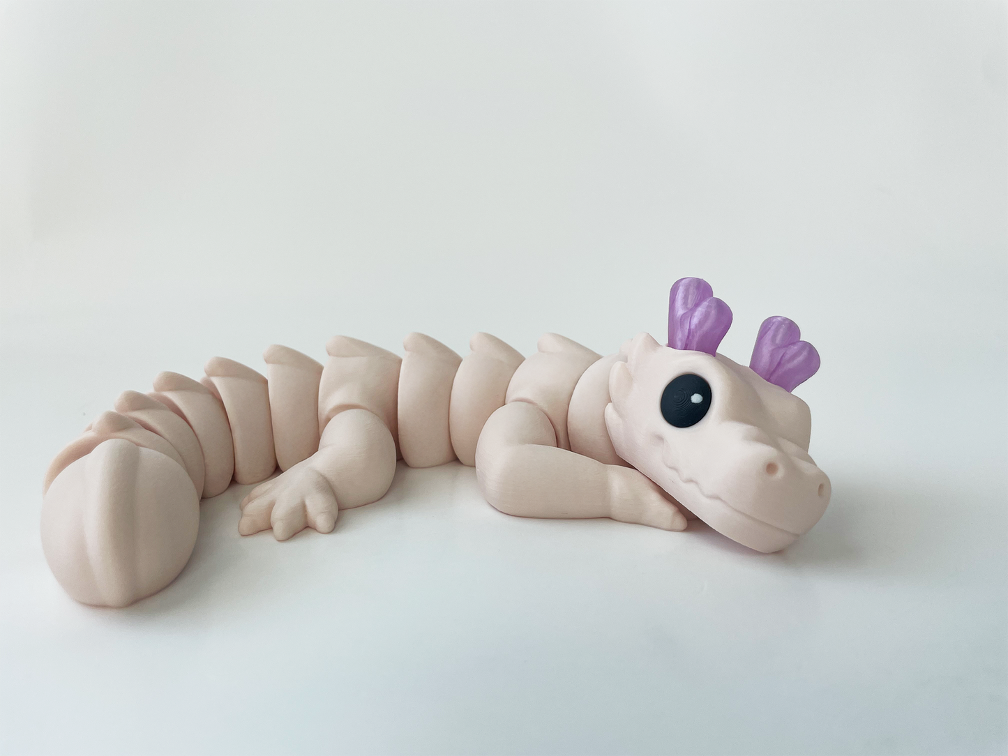 Zou's Beige Dragon Fidget Toy- - Medium High-Quality 3D Printed Articulated Dragon for Tabletop Tactile Play & Stress Relief