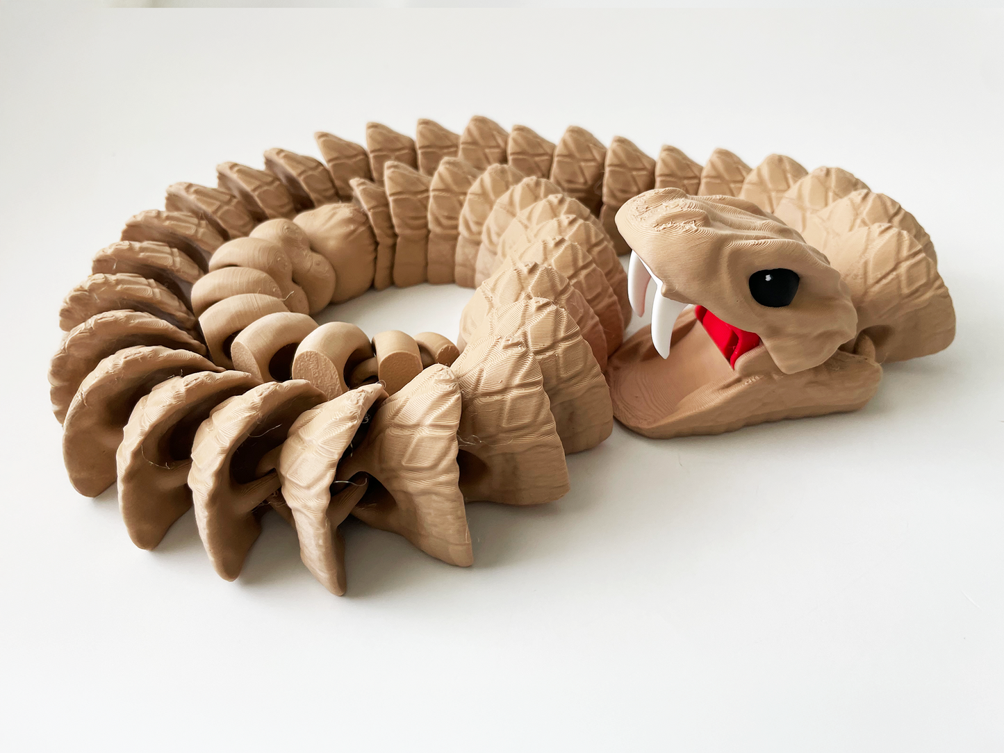 Tom's Big Brown Rattle Snake Massive Fidget Toy - High-Quality 3D-Printed Articulated Snake with Tiki-Taka Noise for Indoor and Outdoor Play