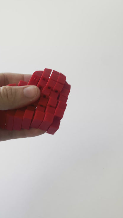 Mom’s Pixel Heart Fidget Toy- - High-Quality 3D Printed Articulated Heart for Tabletop Tactile Play