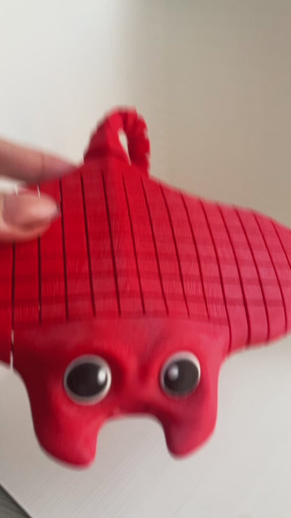 Tom's Big Red Manta Ray Fidget Toy - High-Quality 3D-Printed Articulated Manta Ray with Tiki-Taka Noise for Indoor and Outdoor Play Stress Relief