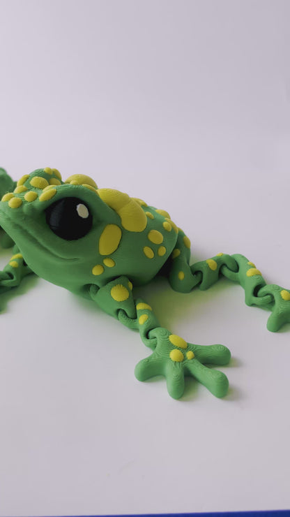 3D Printed Green Toad Toy: Posable Cinderwing3D Design