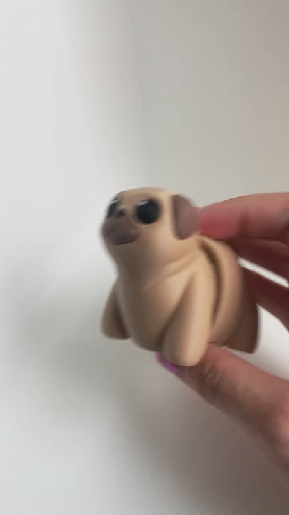 ZOU's Pug Dog Fidget Toy - High-Quality 3D-Printed Articulated Buddy with Tiki-Taka Noise for Indoor and Outdoor Play & Stress Relief